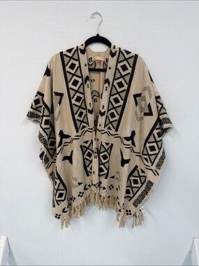 Pilcro Aztec Shawl